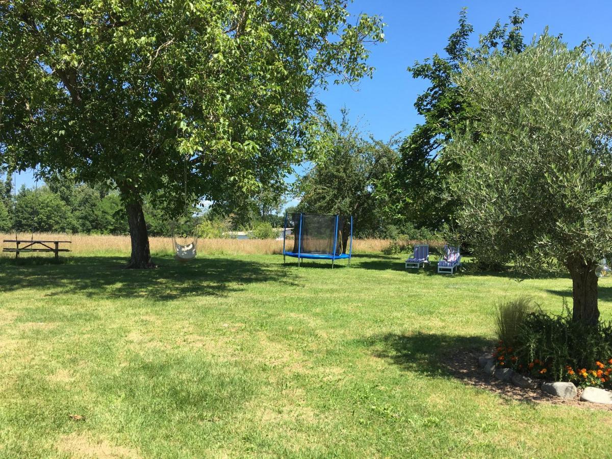 Gites Clodeguy No 2 Saint-Sylvestre-sur-Lot ภายนอก รูปภาพ